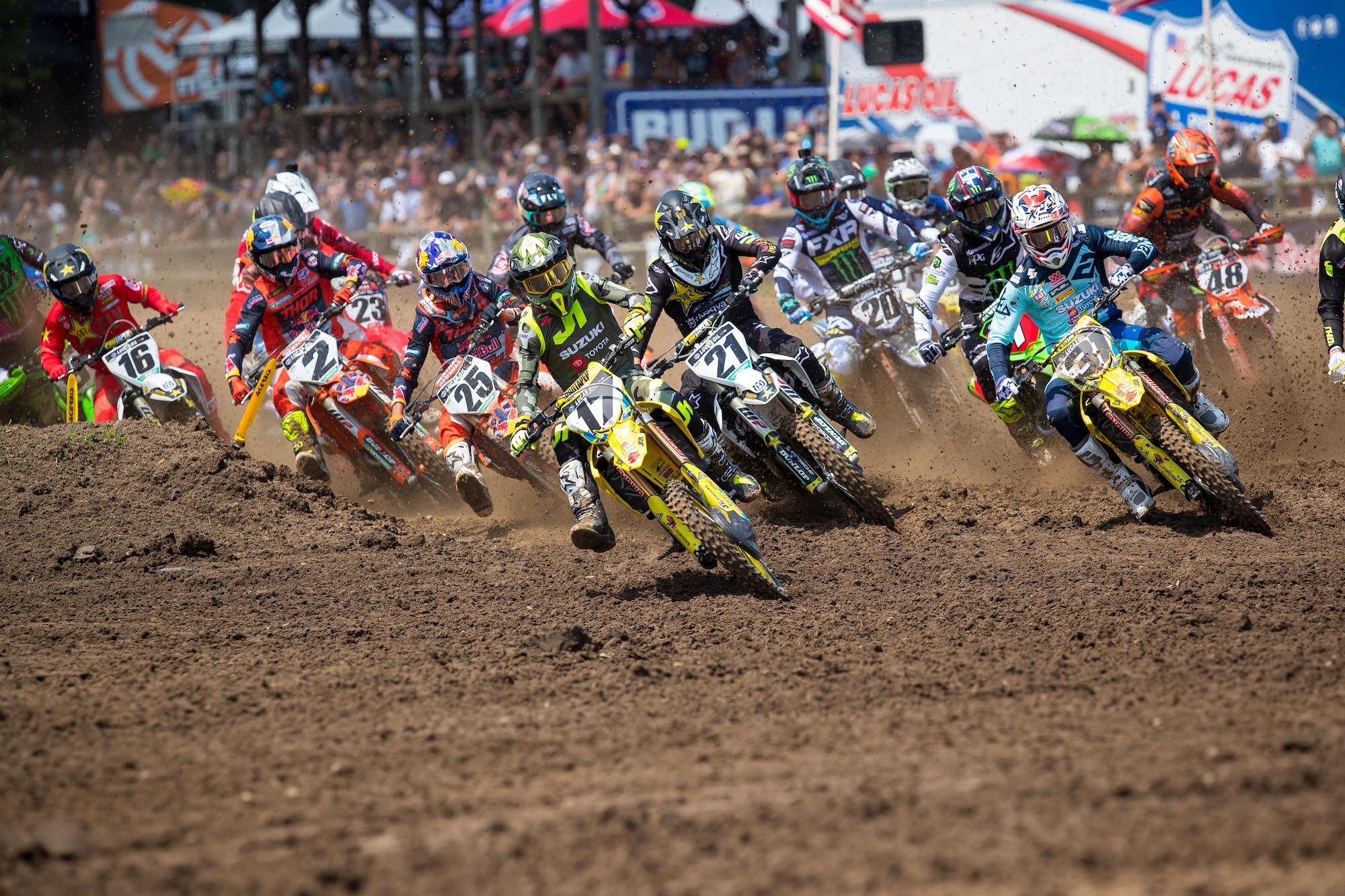 Starts_AlignMedia_MX20_Lorettas1_044