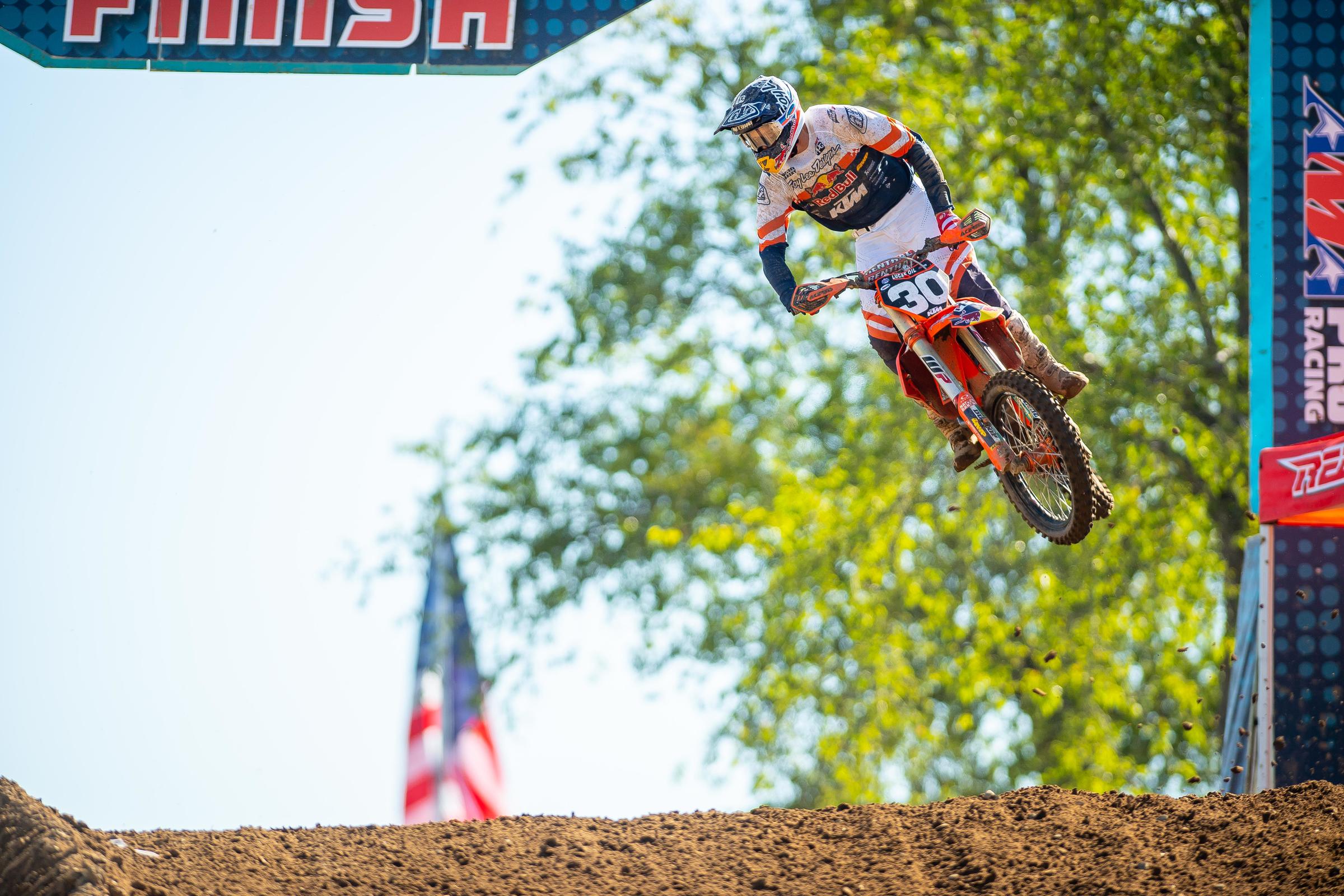 Hartranft_AlignMedia_MX20_RedBud1_004