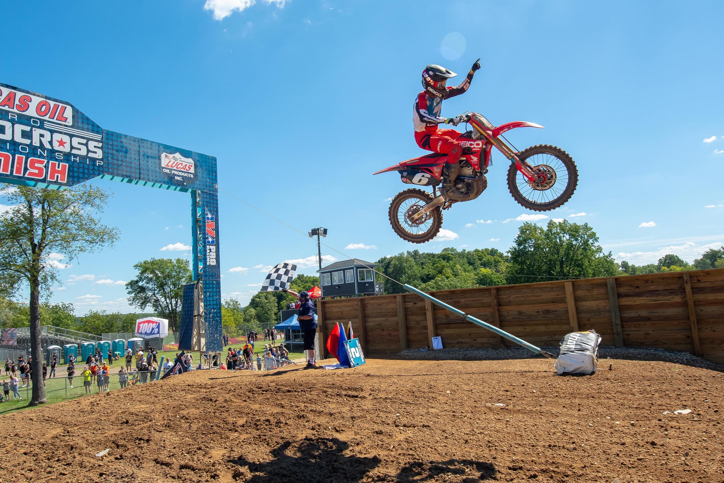Martin_J_AlignMedia_MX20_RedBud1_040