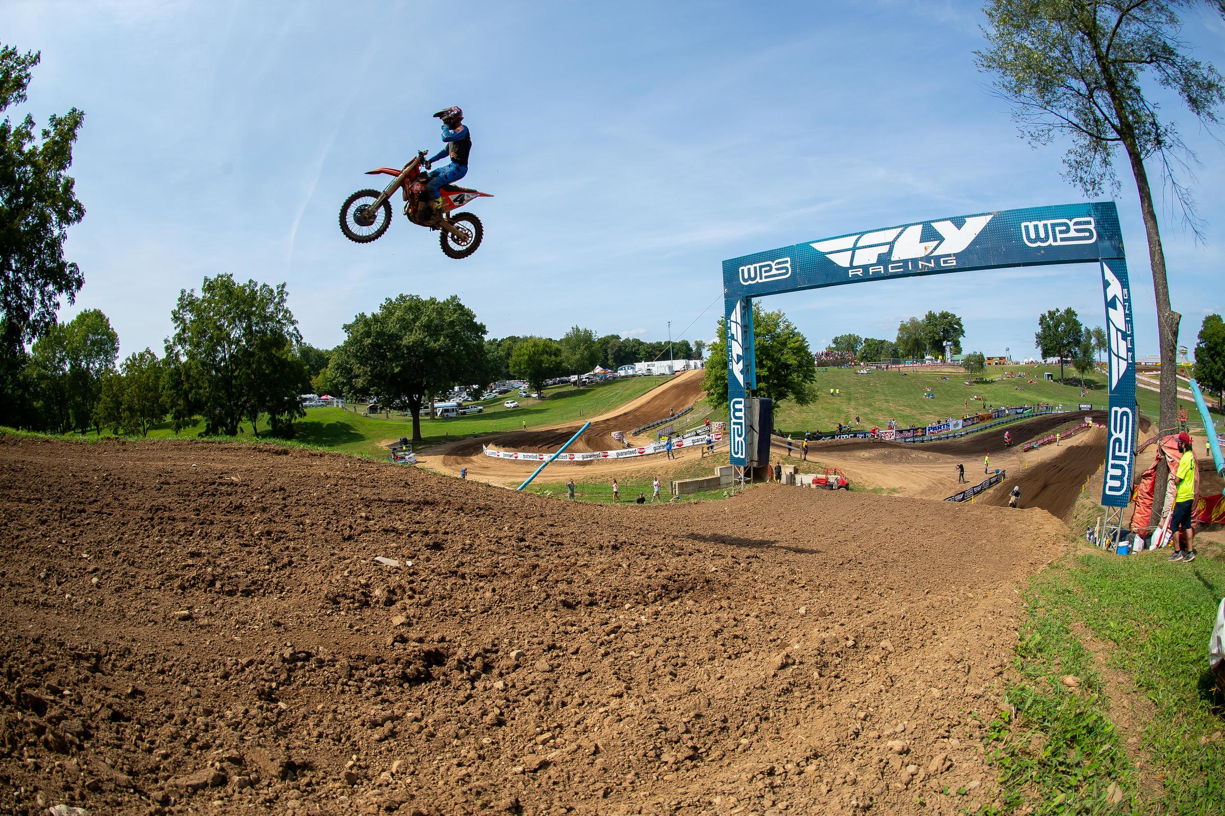 Baggett_AlignMedia_MX20_RedBud2_008