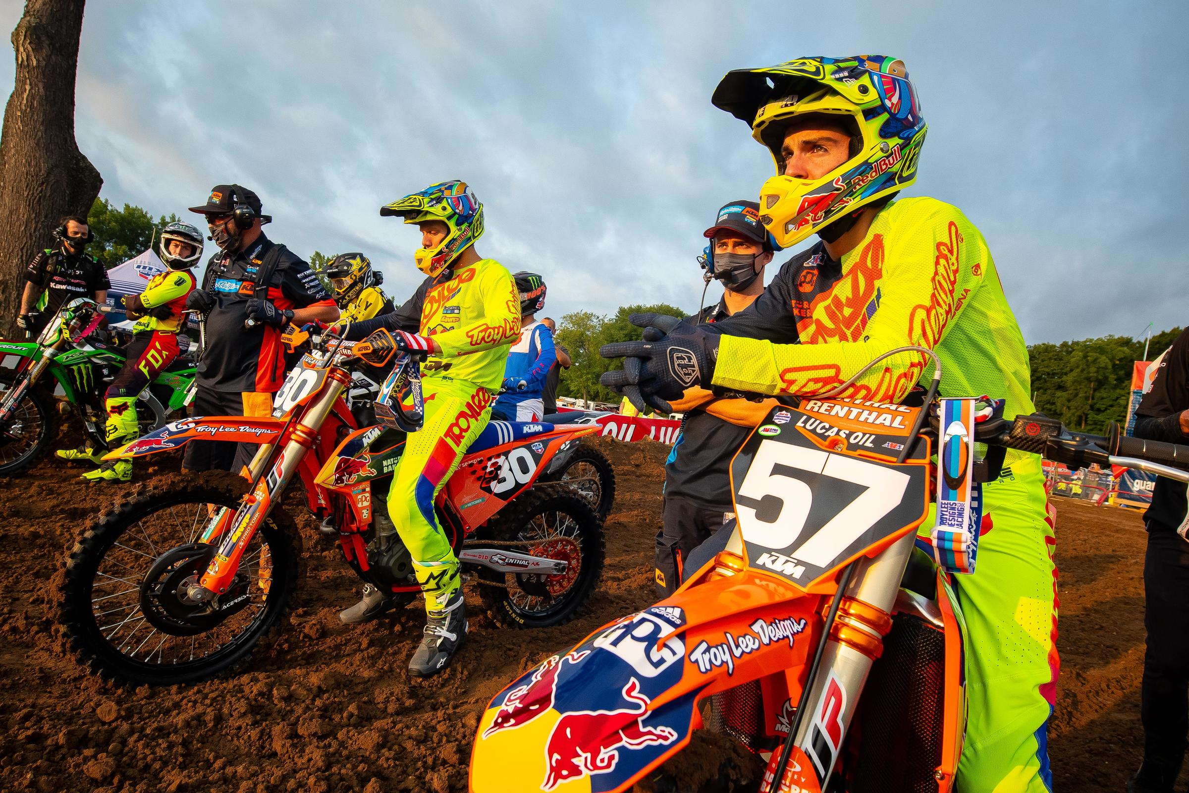 Drake_AlignMedia_MX20_RedBud2_017