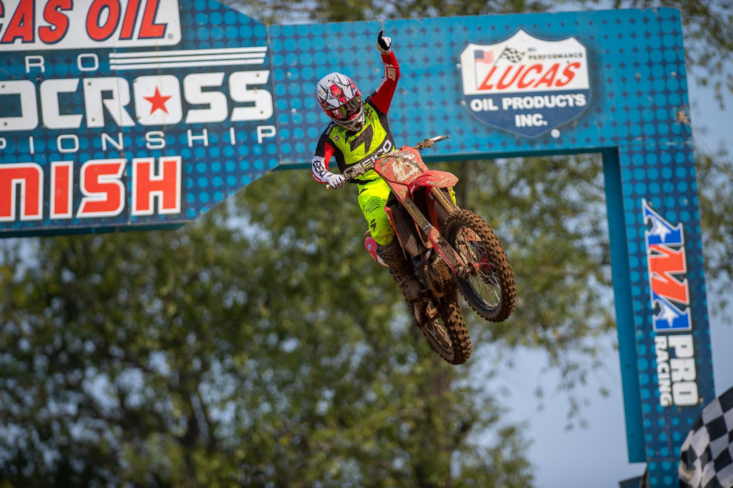 Martin_J_AlignMedia_MX20_RedBud2_028