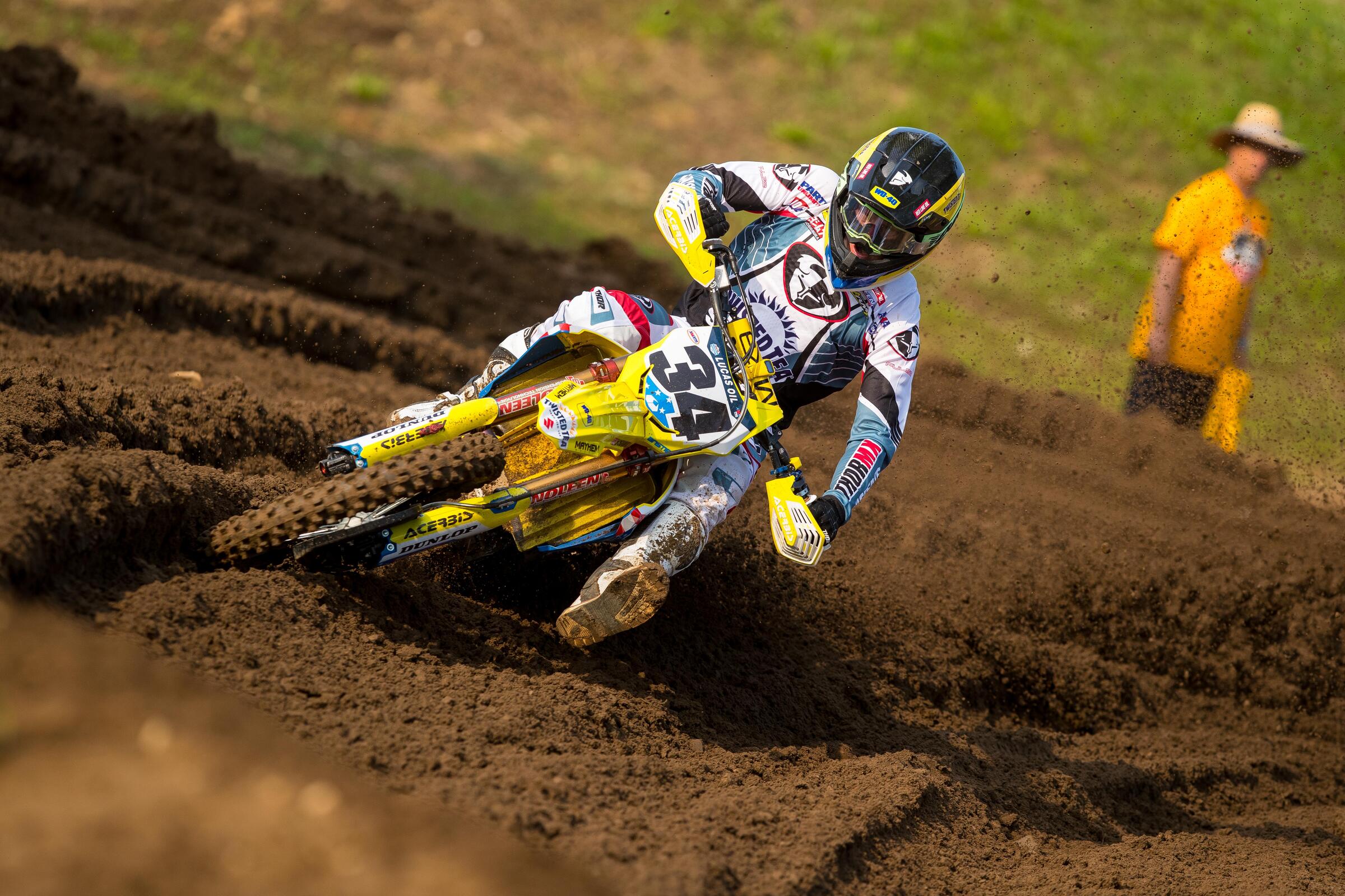 Anstie_AlignMedia_MX21_RedBud_015