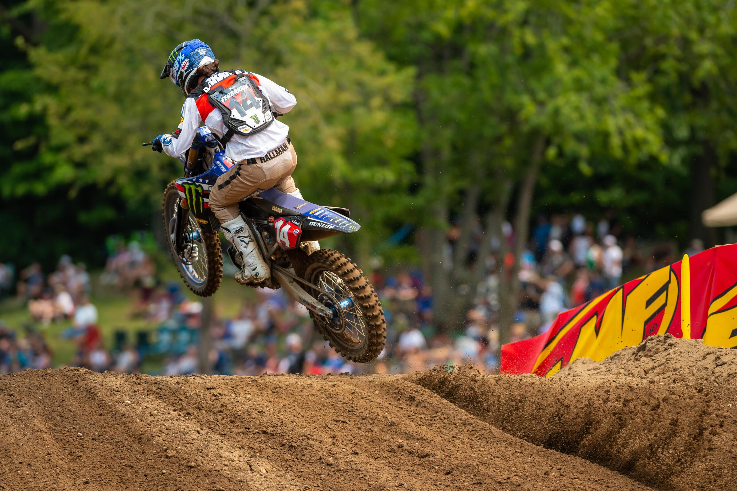 Ferrandis_AlignMedia_MX21_RedBud_020