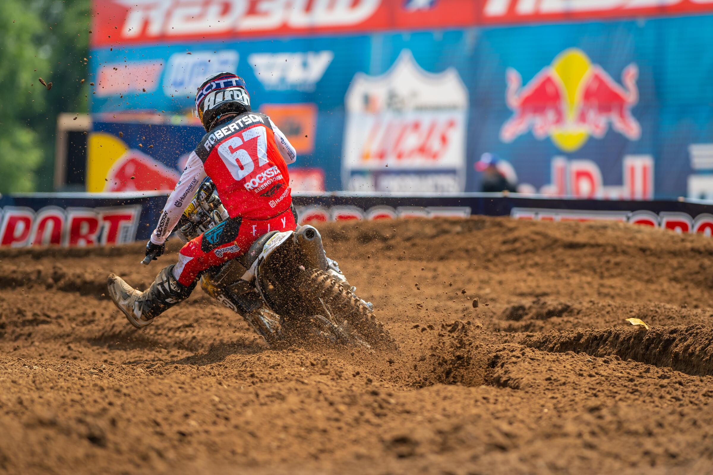 Robertson_AlignMedia_MX21_RedBud_030