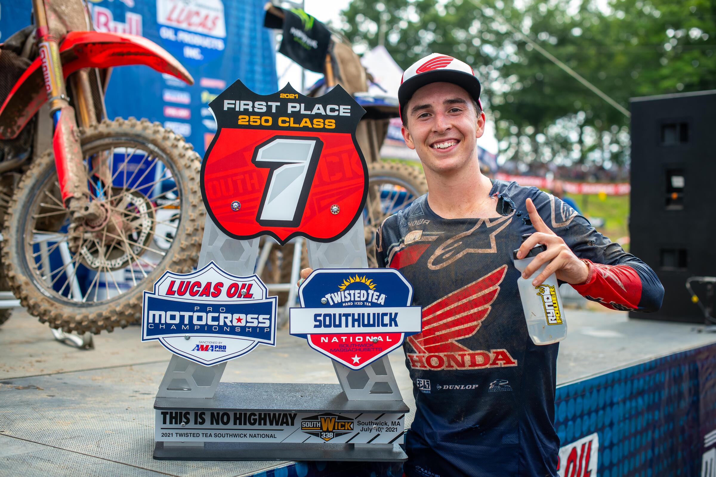 Lawrence_H_AlignMedia_MX21_Southwick_092