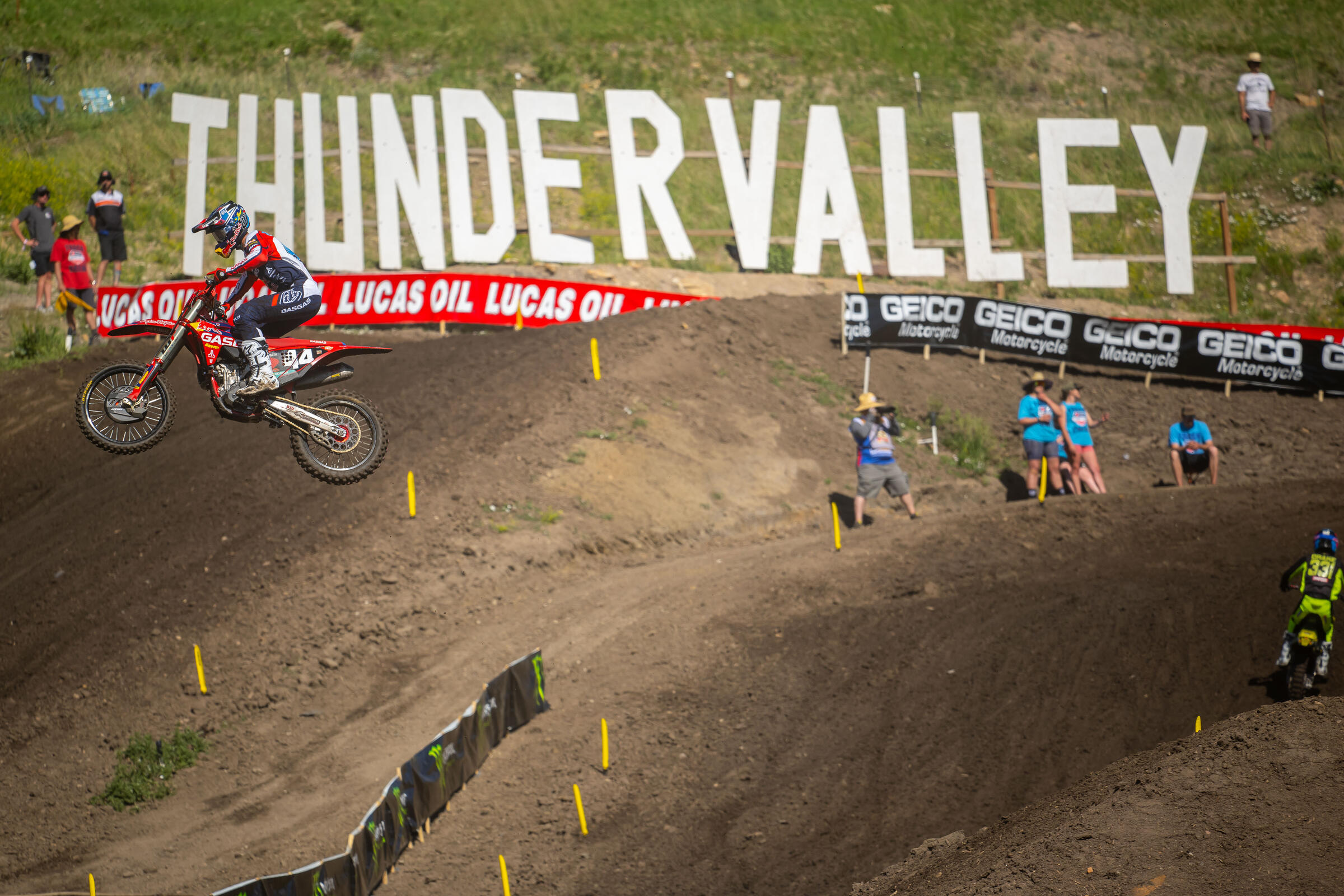 Brown_AlignMedia_MX22_Thunder_Valley_009