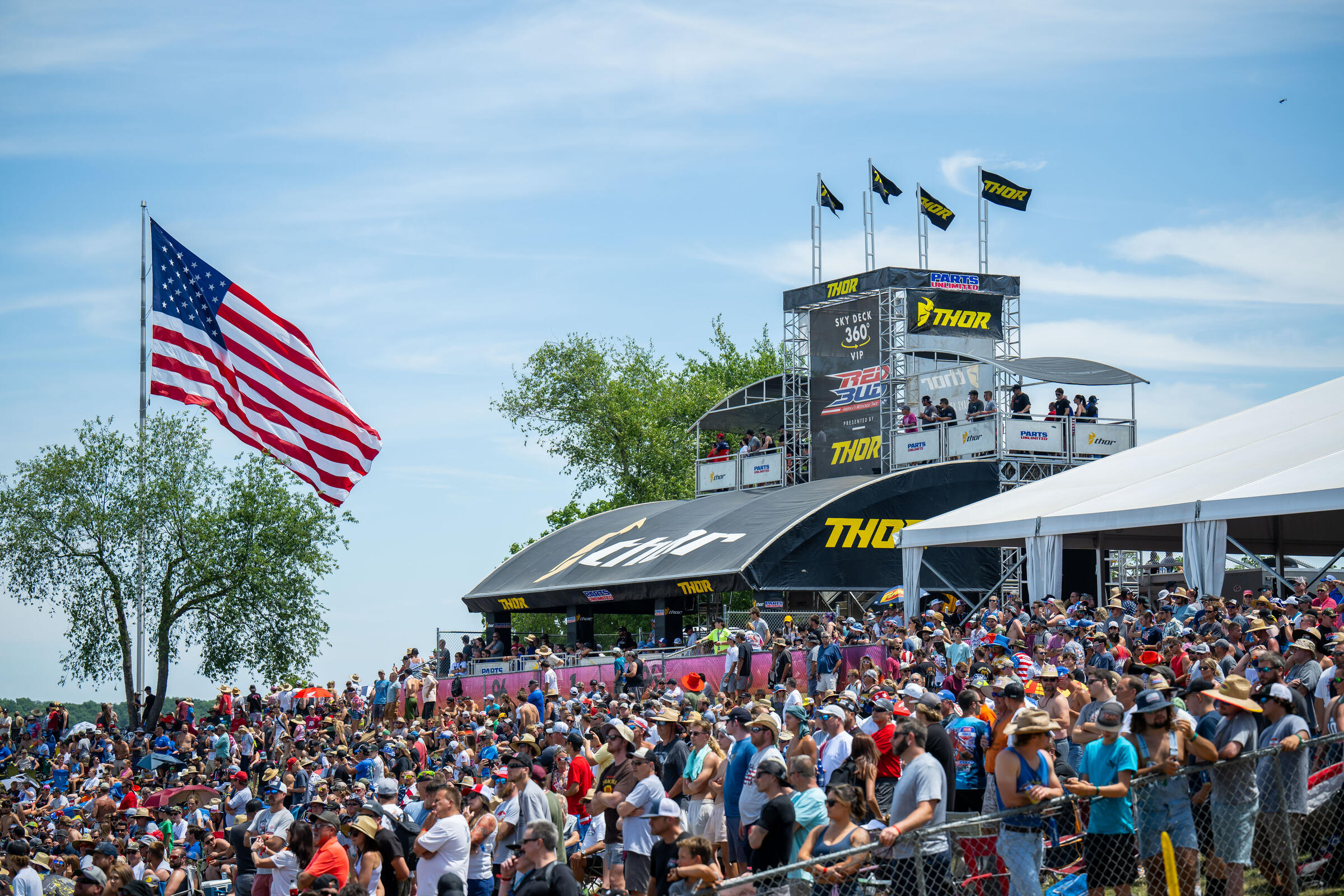 Misc_AlignMedia_MX22_RedBud_108