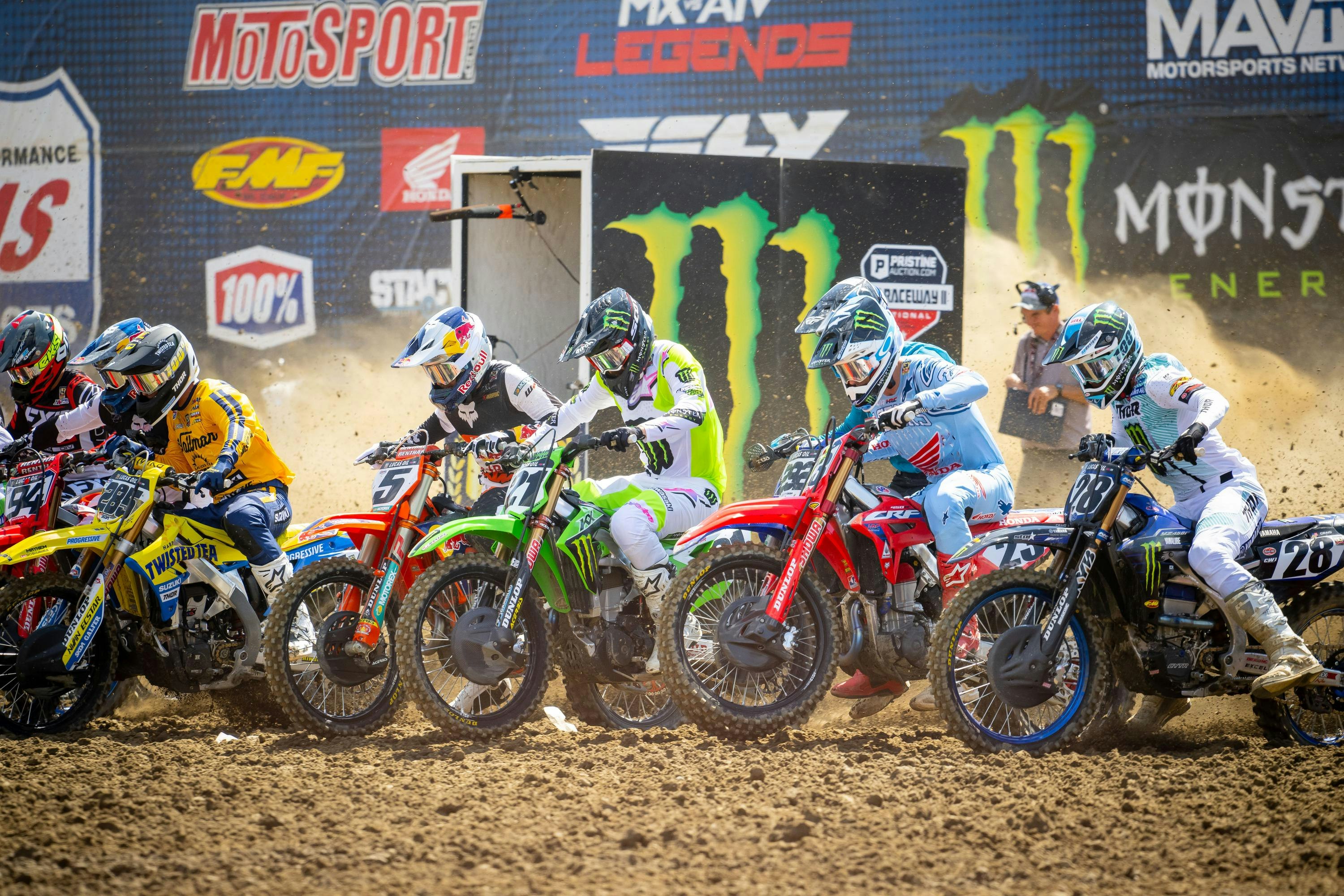 Fox Raceway National