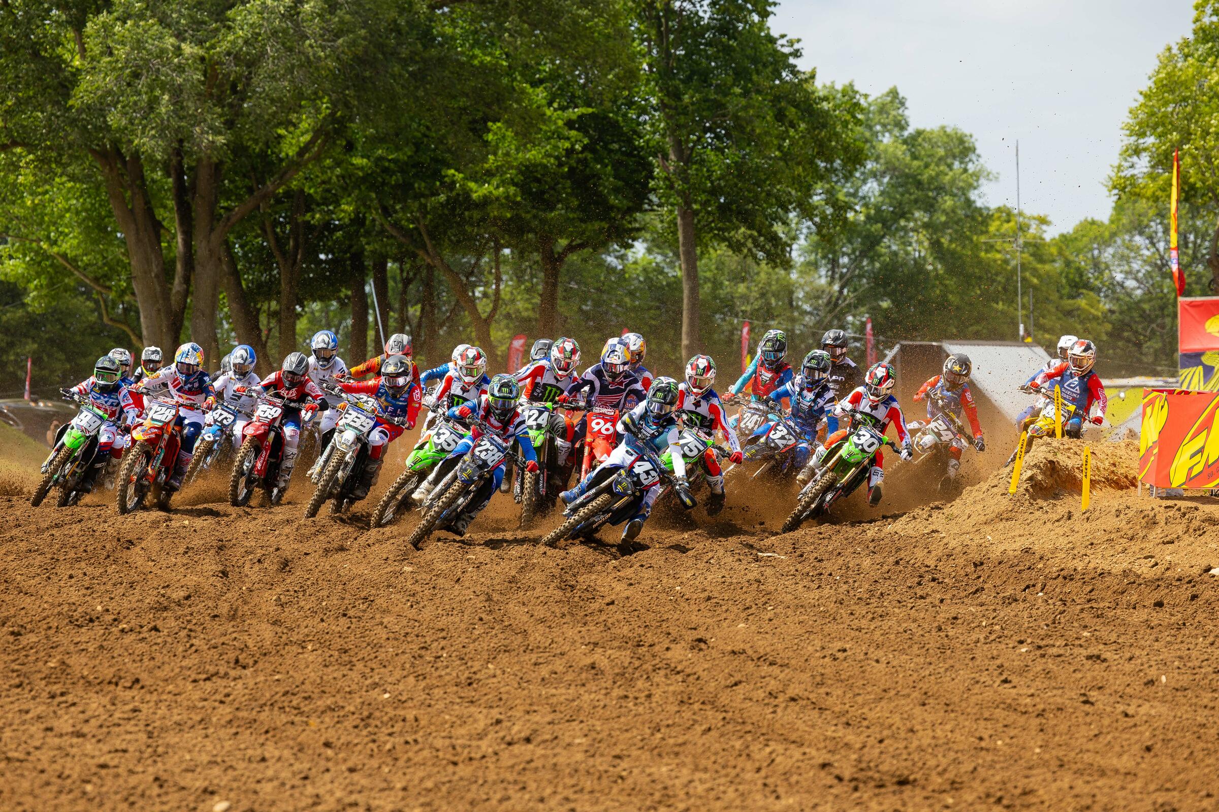 Starts_AlignMedia_MX23_Red_Bud_026