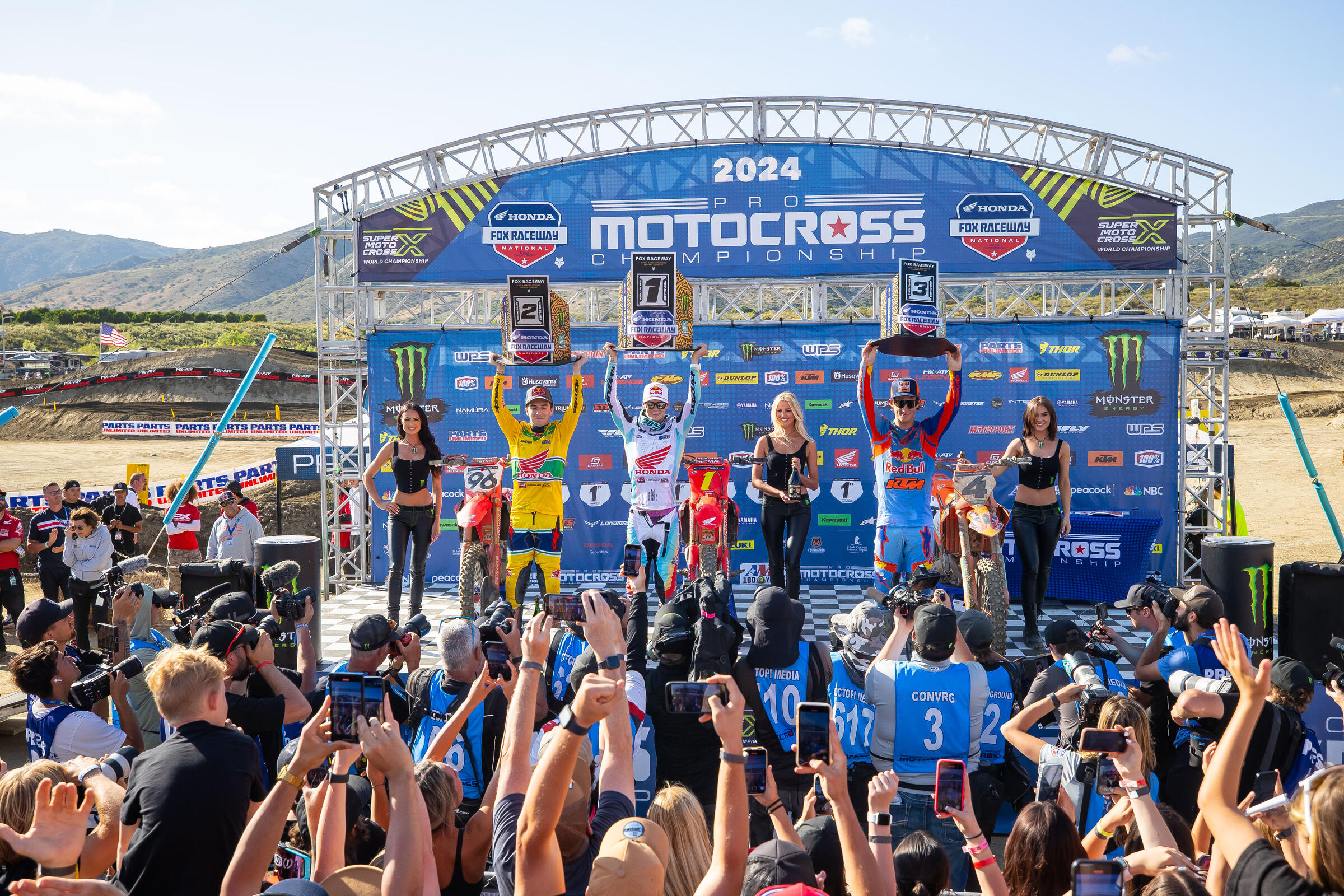 Podium_AlignMedia_MX24_Fox_Raceway_004