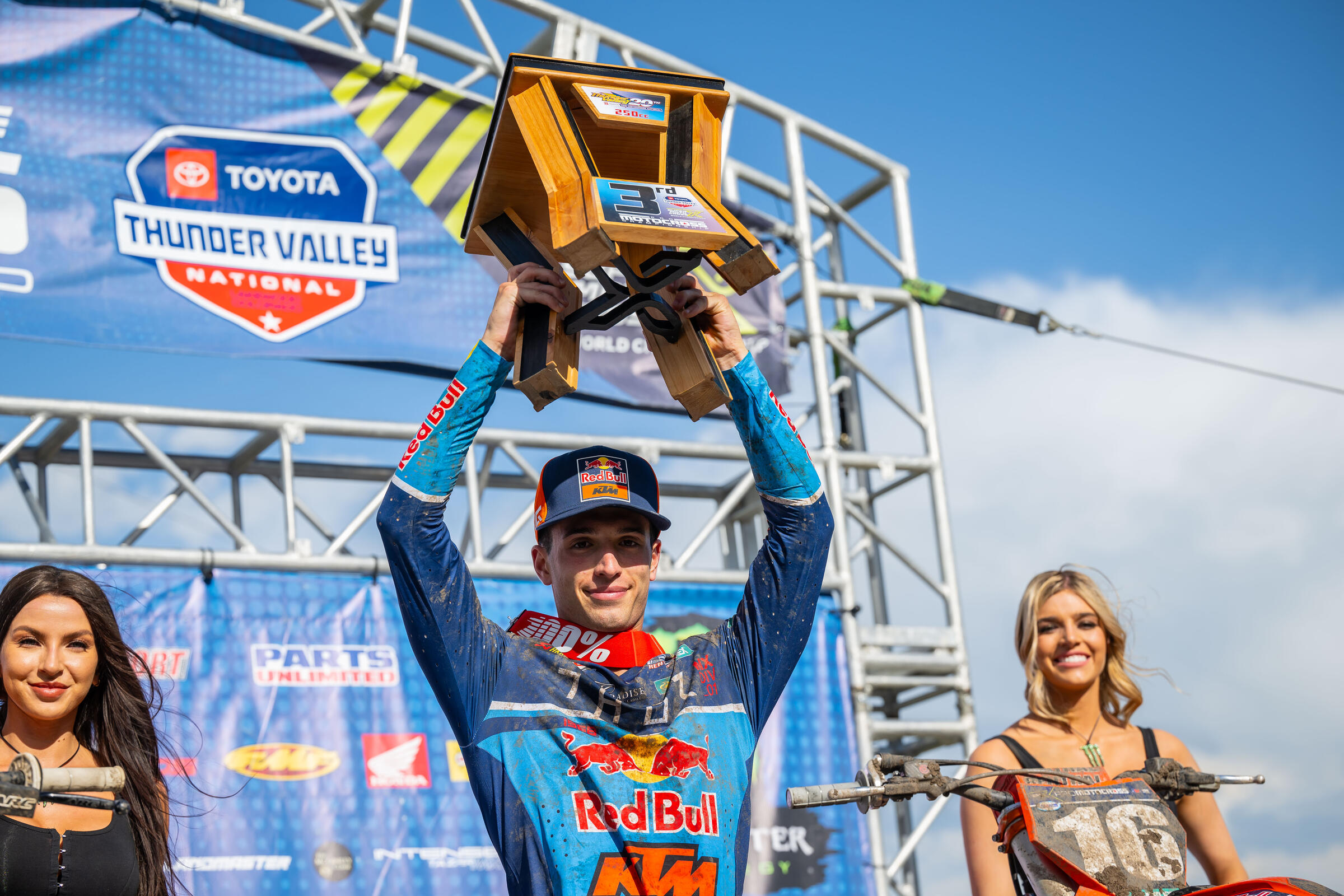 Vialle_AlignMedia_MX24_ThunderValley_135