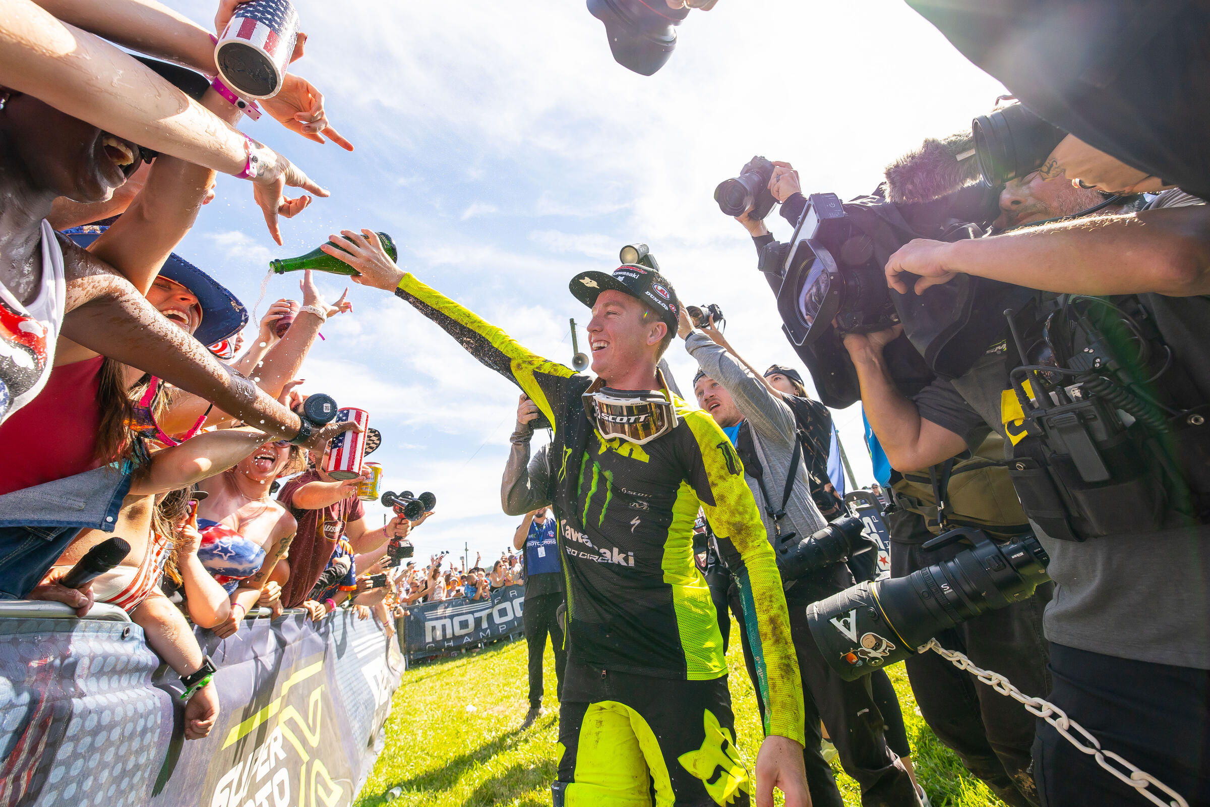 Masterpool_AlignMedia_MX24_HighPoint_140