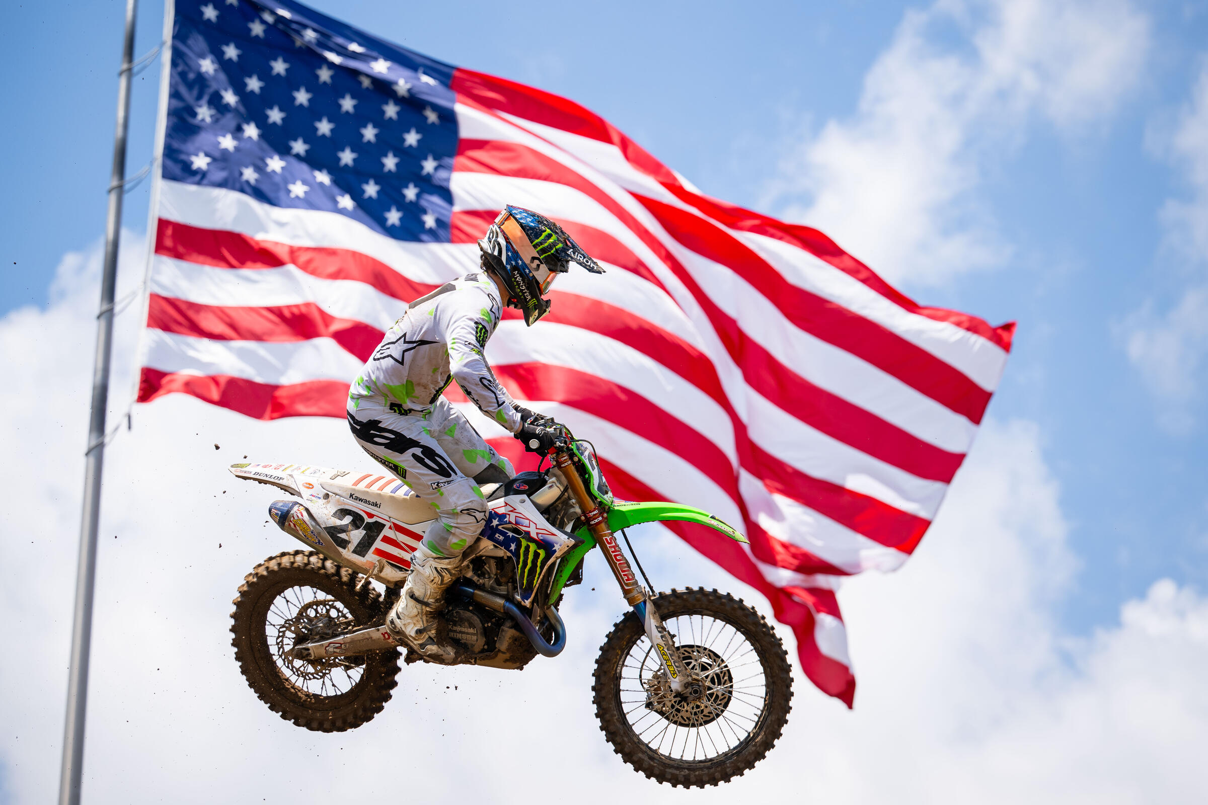 Anderson_AlignMedia_MX24_RedBud_012