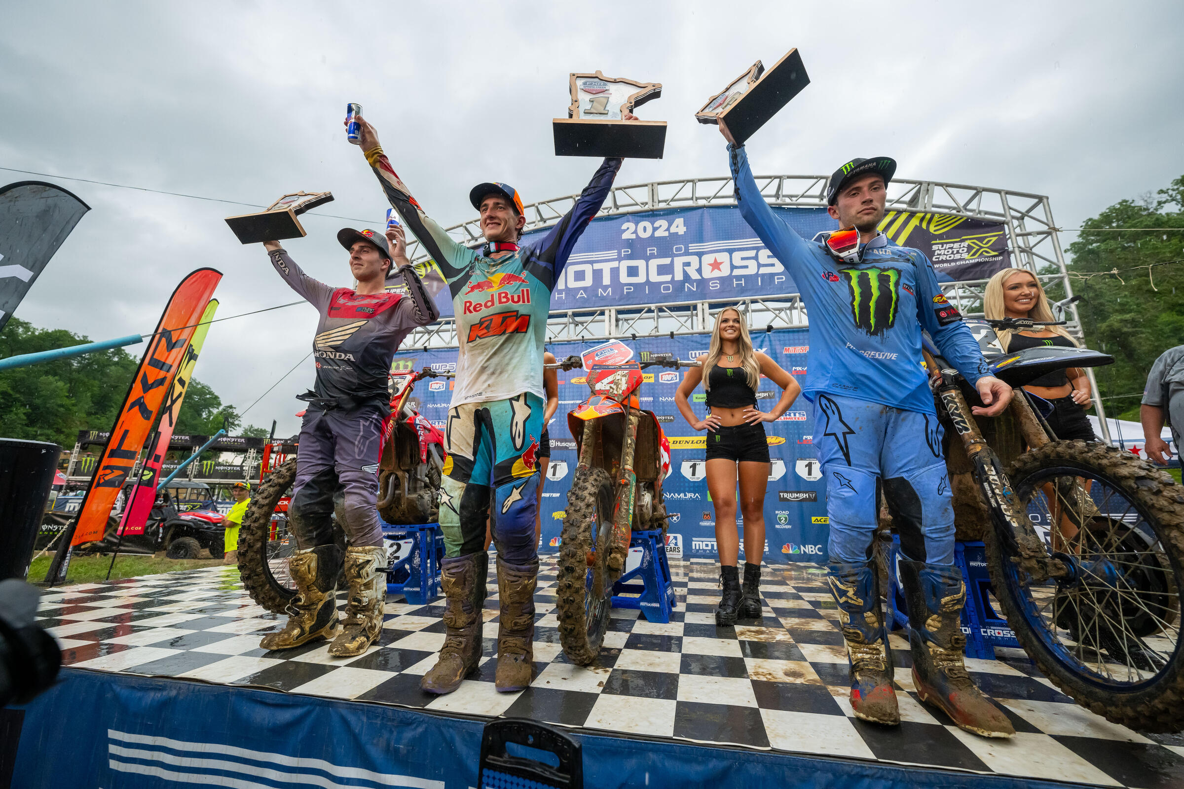 Podium_AlignMedia_MX24_SpringCreek_003
