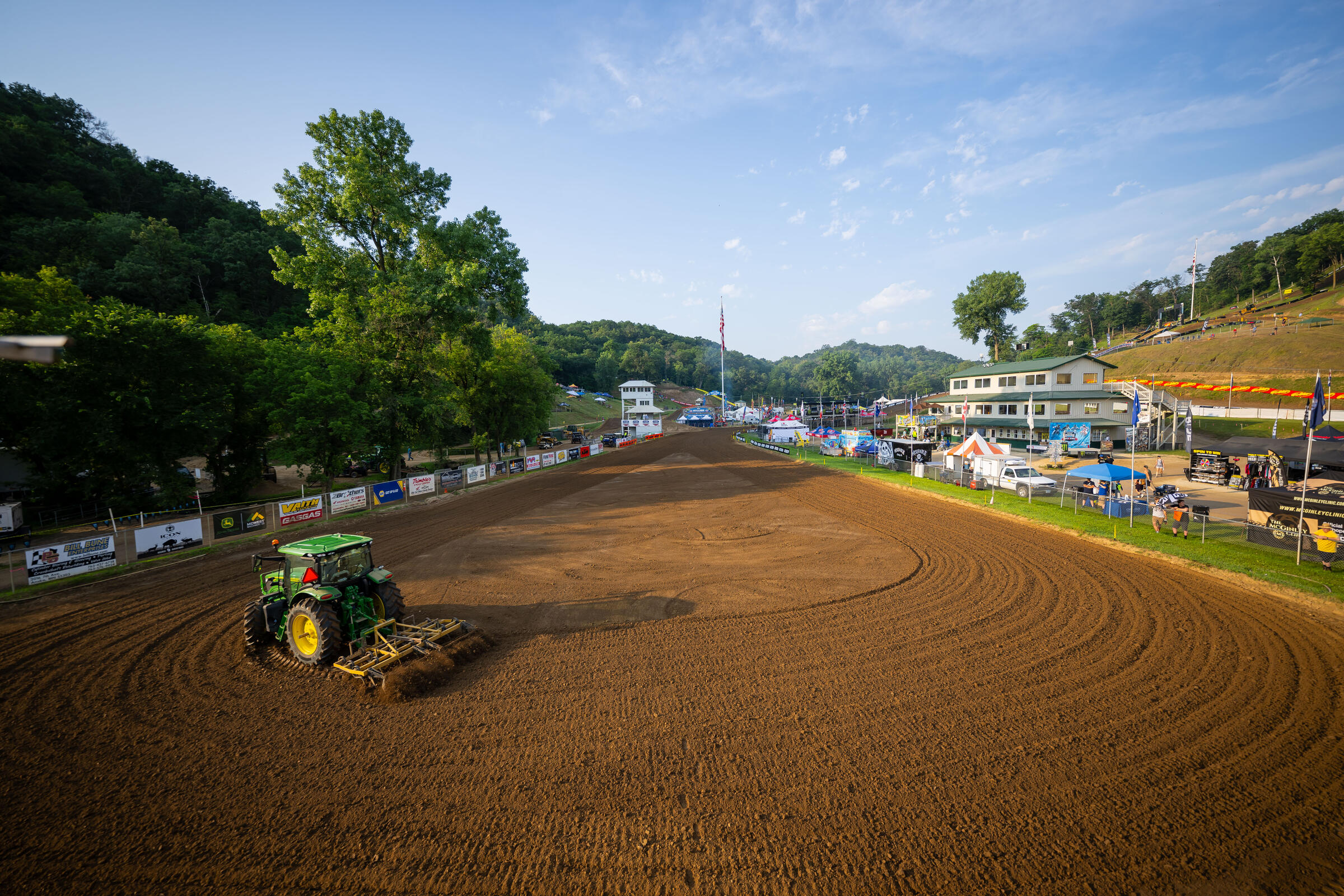 Misc_AlignMedia_MX24_SpringCreek_082